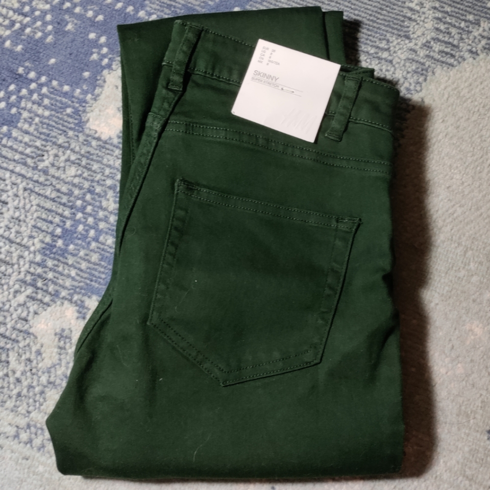 H&M Jeans Womens Size 8 Dark Green Skinny Mid Rise Comfortable Lightweight Denim